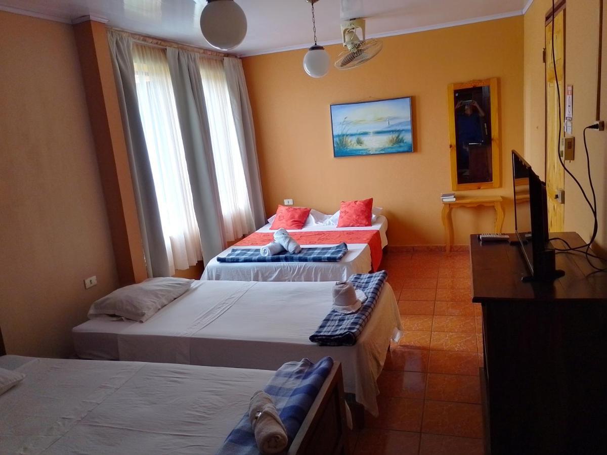 Hotel Torre Fuerte Venecia Buitenkant foto