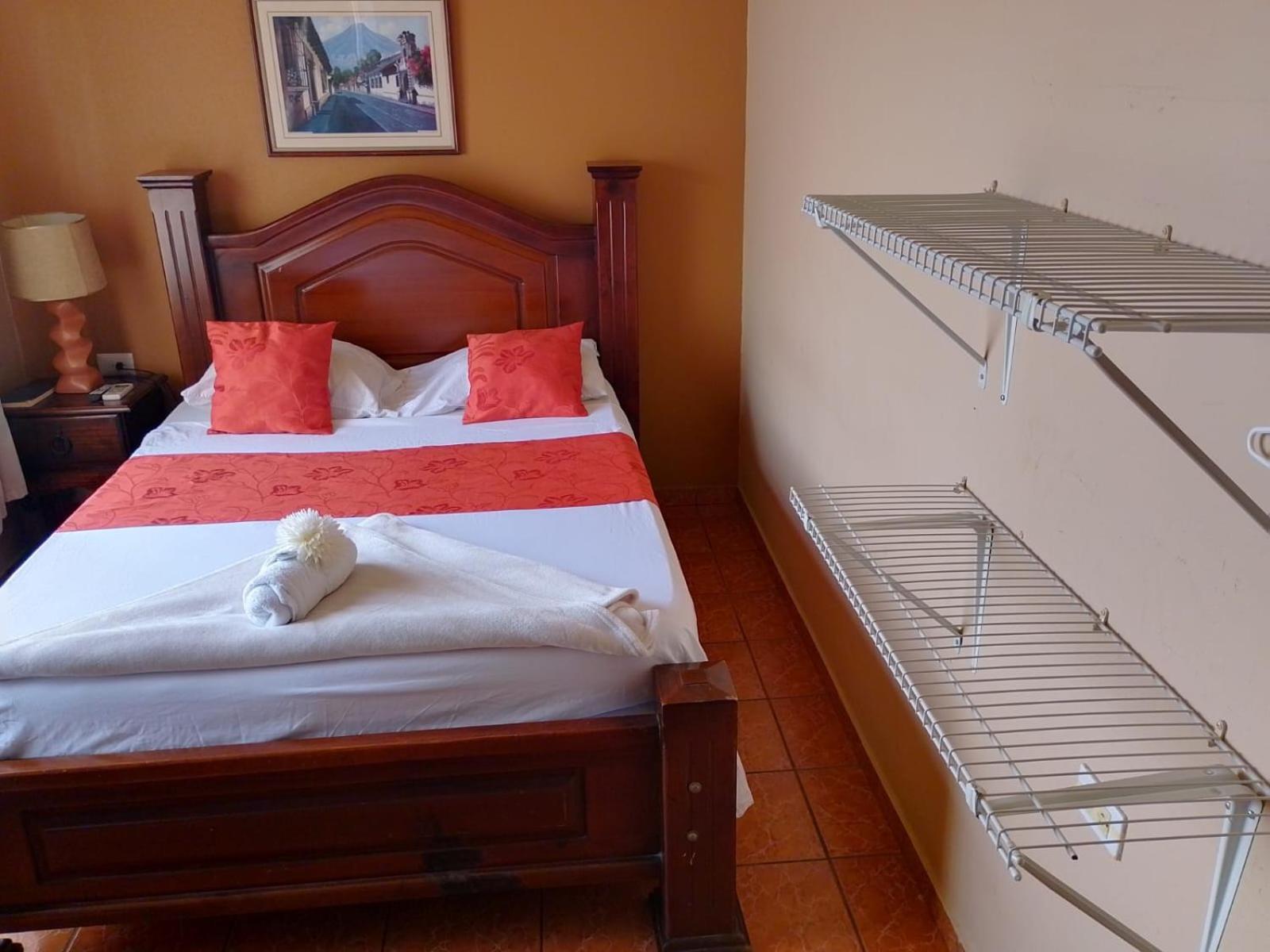 Hotel Torre Fuerte Venecia Buitenkant foto