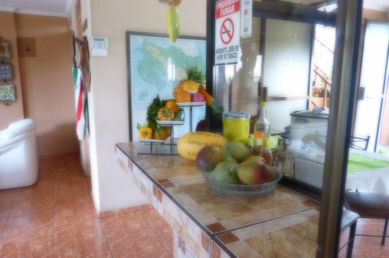 Hotel Torre Fuerte Venecia Buitenkant foto